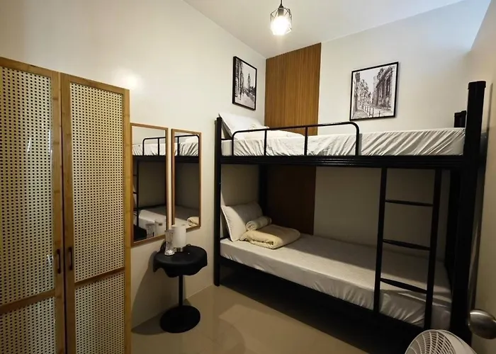 Luxurious And Cozy In Quezon With View 度假居
