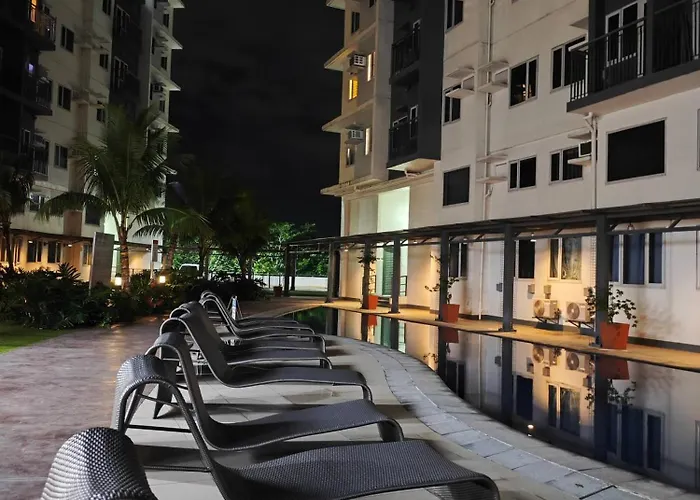Luxurious And Cozy In Quezon With View 度假居 *