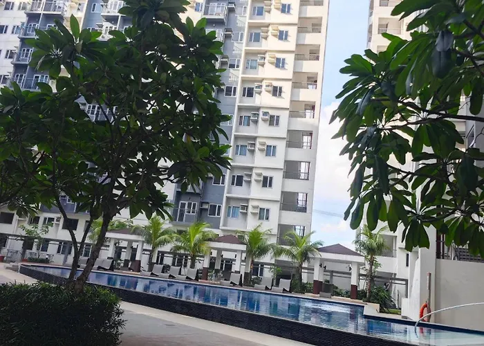 Luxurious And Cozy In Quezon With View 度假居